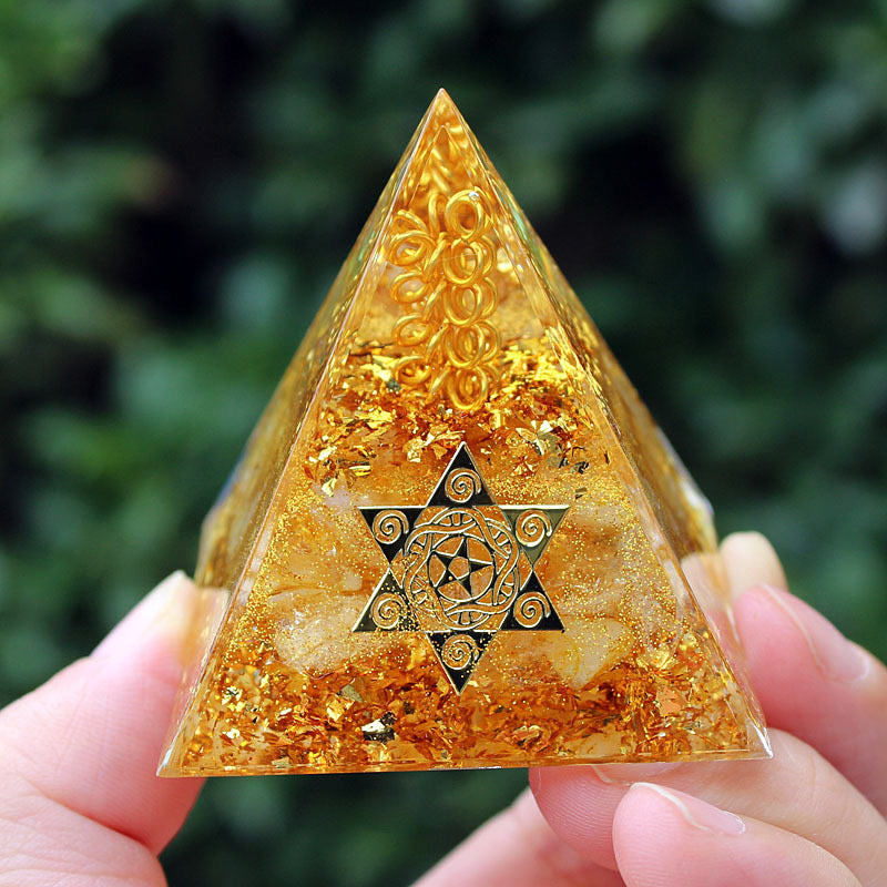 Energy crystal gravel pyramid gathers wealth, increases spiritual energy, home resin drip glue handicraft desktop ornaments